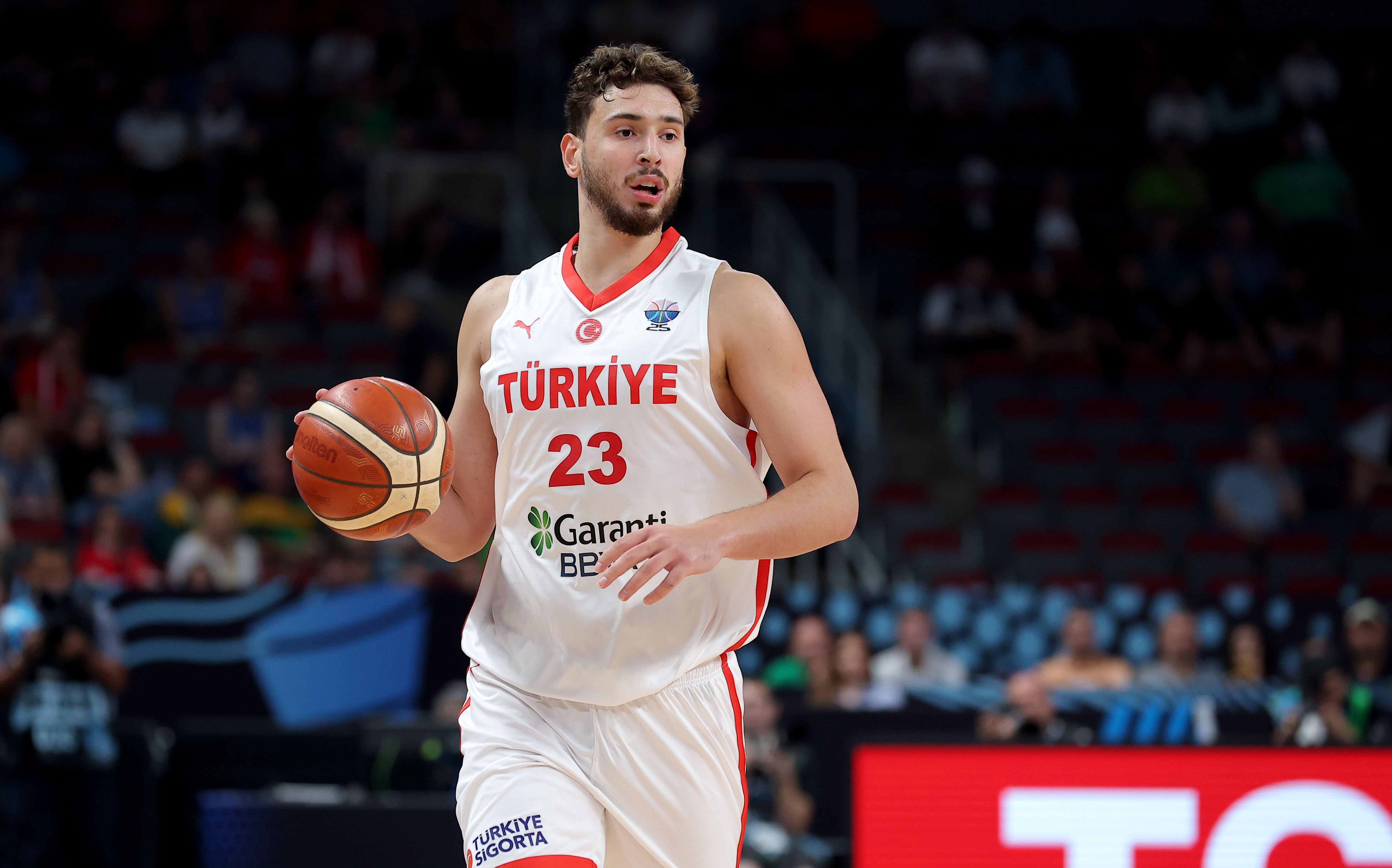 鲁迪盛赞申京:表现惊艳如高大型控卫,球商出众尽在预料之中