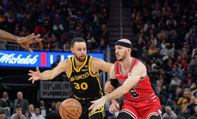 库里崴脚勇士冲季后赛蒙阴影!健康比好赛程更重要